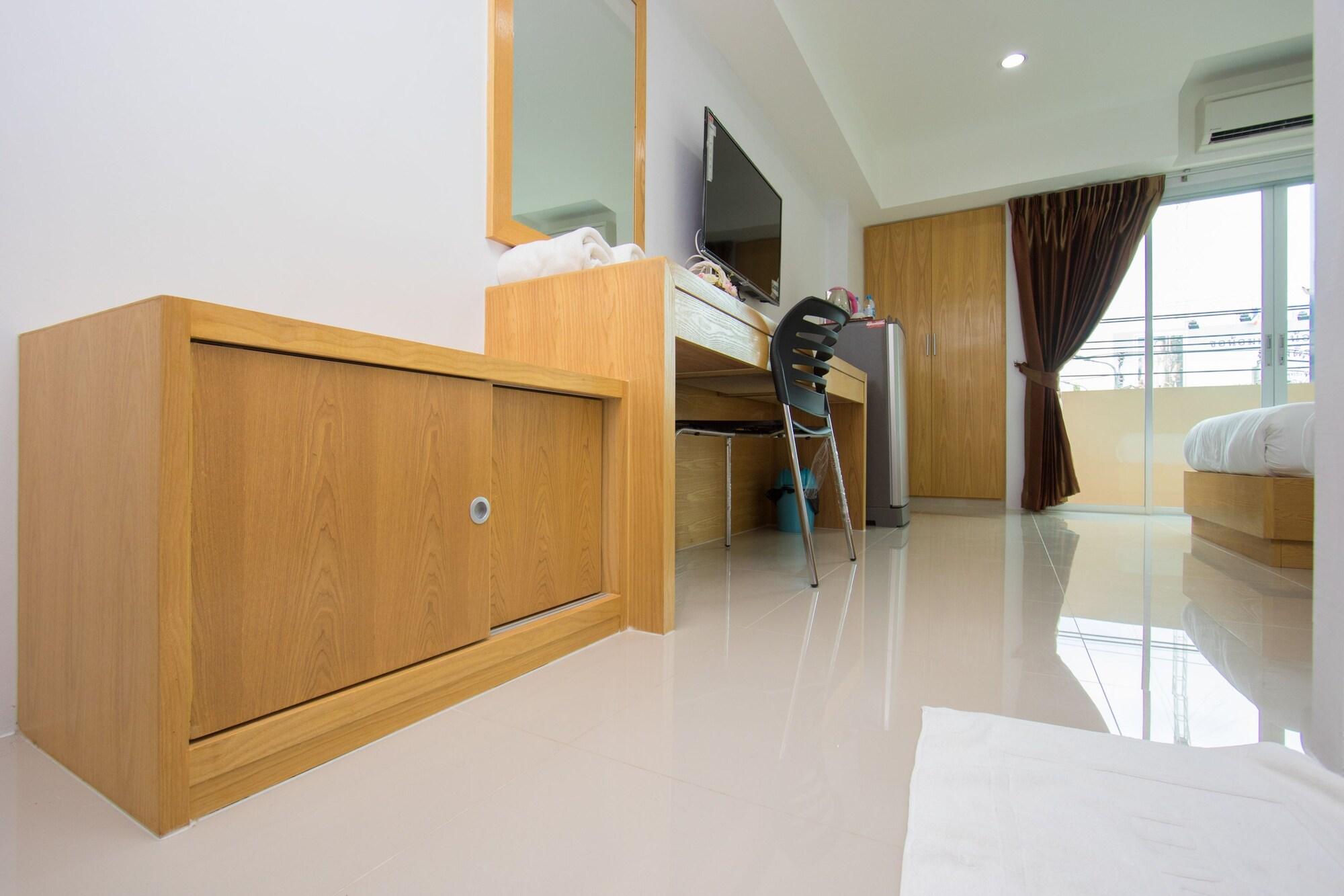 Aparthotel Jr Mansion On Nut Soi 25 Bangkok Exterior foto